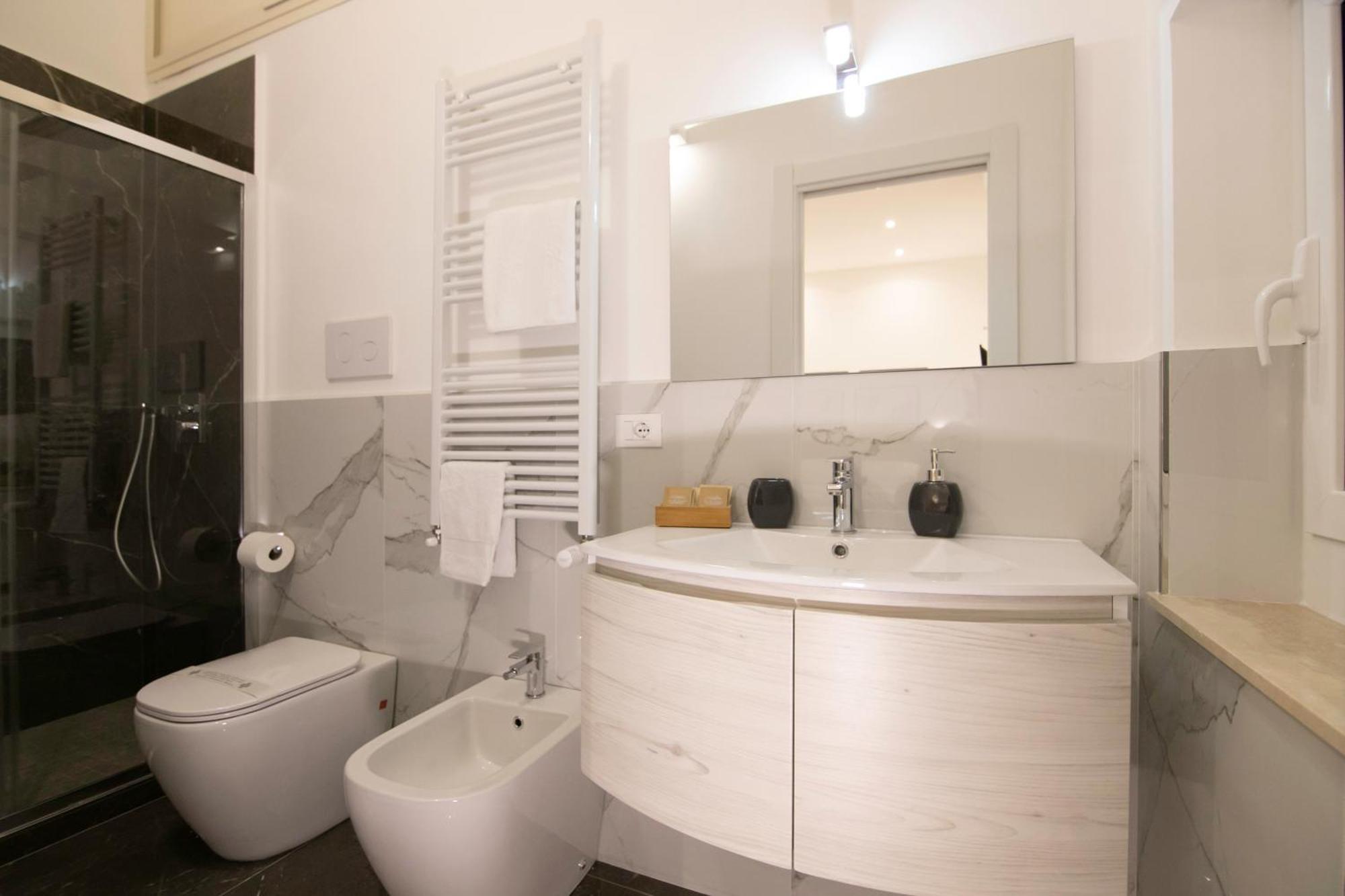 Villareale47 Luxury Suites & Rooms Palermo Zewnętrze zdjęcie